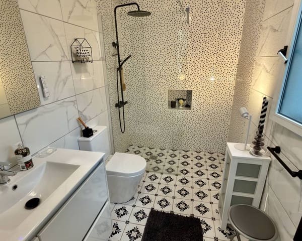 2 bedroom Villa for sale in Ciudad Quesada, Rojales with pool - € 220,000 (Ref: 9944666)