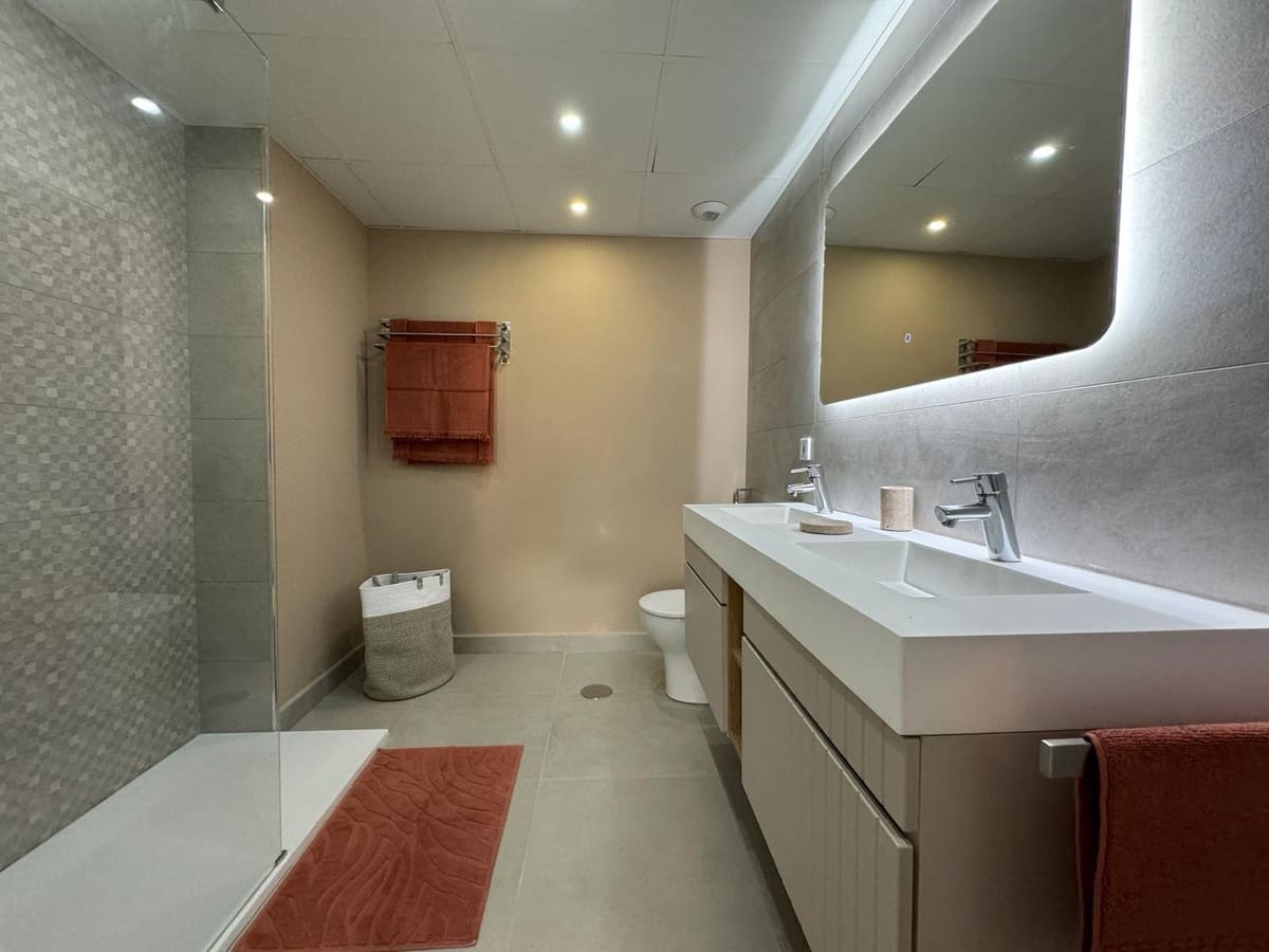 2 Zimmer Apartment zu verkaufen in Benahavis mit Pool Garage - 470.000 € (Ref: 9296248)