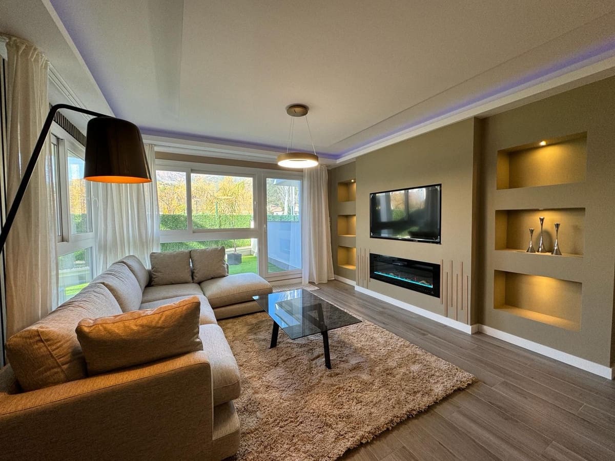 2 Zimmer Apartment zu verkaufen in Benahavis mit Pool Garage - 470.000 € (Ref: 9296248)