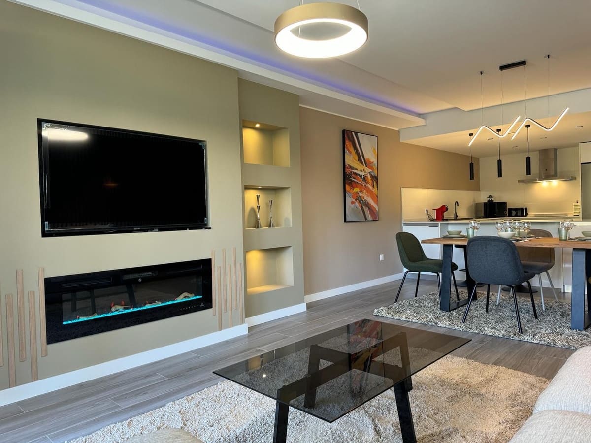 2 Zimmer Apartment zu verkaufen in Benahavis mit Pool Garage - 470.000 € (Ref: 9296248)