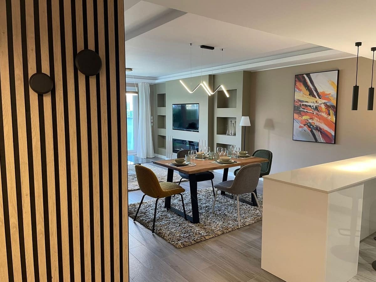 2 Zimmer Apartment zu verkaufen in Benahavis mit Pool Garage - 470.000 € (Ref: 9296248)