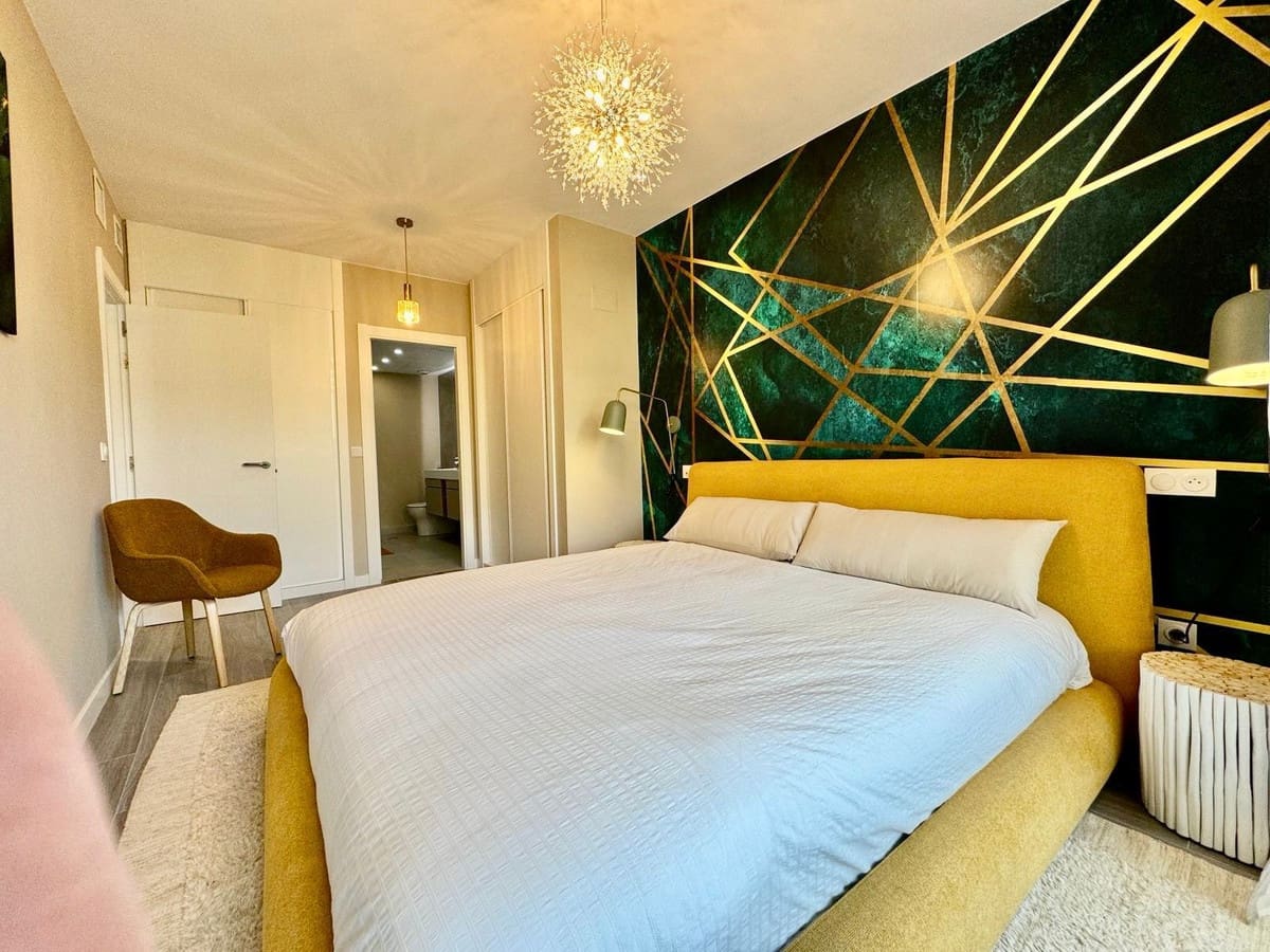 2 Zimmer Apartment zu verkaufen in Benahavis mit Pool Garage - 470.000 € (Ref: 9296248)