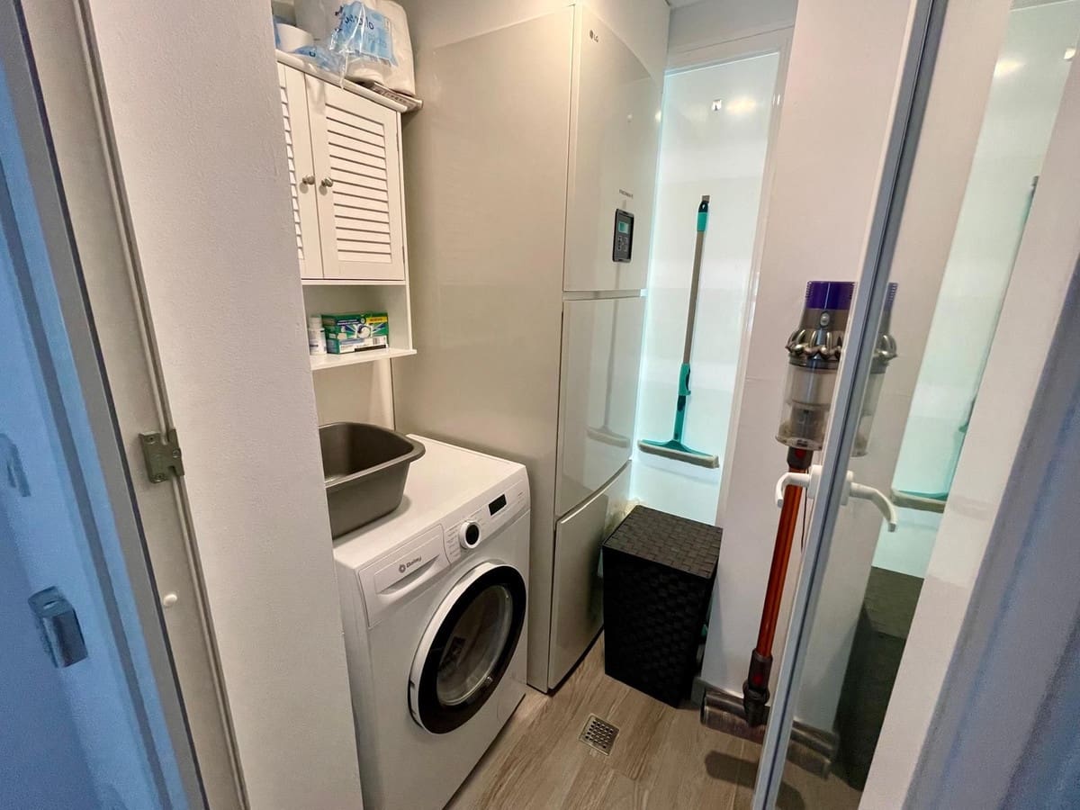 3 bedroom Apartment for sale in Benahavis with pool garage - € 620,000 (Ref: 9296252)