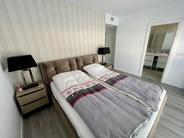 3 bedroom Apartment for sale in Benahavís with pool garage - € 620,000 (Ref: 9296252)