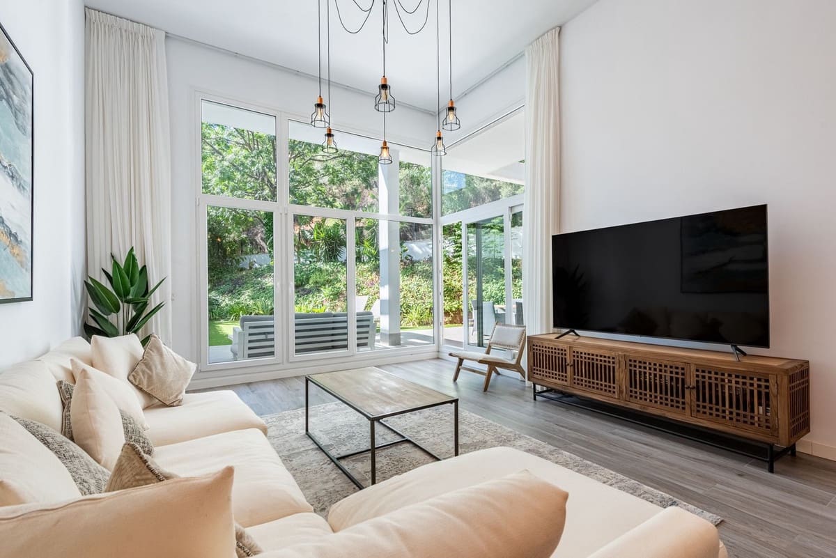 3 bedroom Apartment for sale in Benahavis with pool garage - € 750,000 (Ref: 9296253)