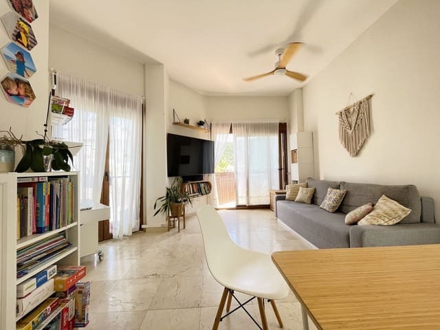 2 bedroom Apartment for sale in Benahavís with pool garage - € 275,000 (Ref: 9296254)