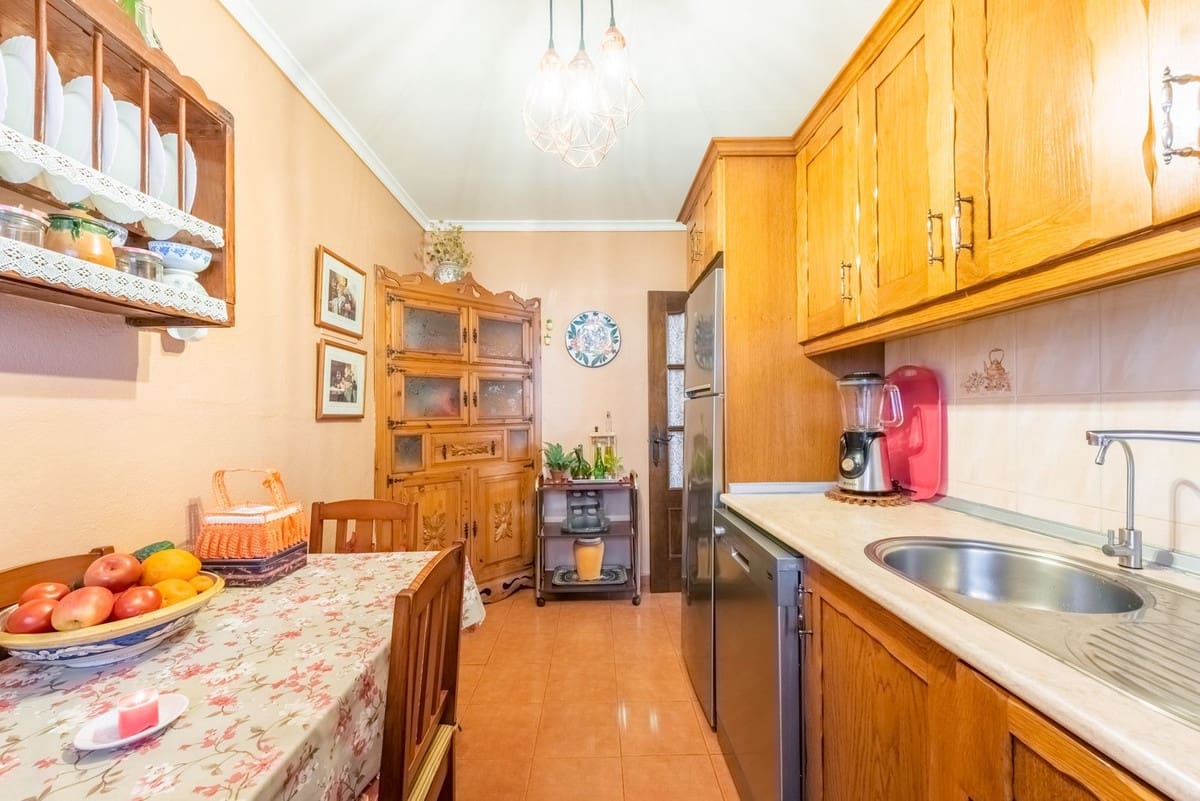 3 bedroom Apartment for sale in Benahavis - € 499,000 (Ref: 9296257)