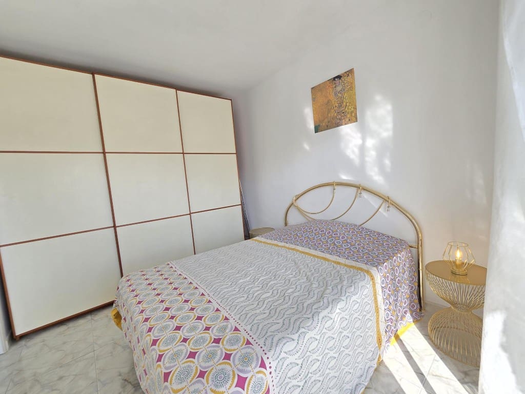 1 quarto Apartamento de Praia para venda em Roses com piscina - 162 000 € (Ref: 10012156)
