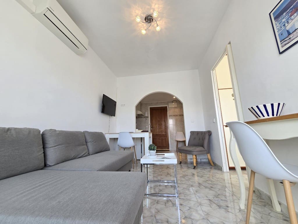 1 quarto Apartamento de Praia para venda em Roses com piscina - 162 000 € (Ref: 10012156)