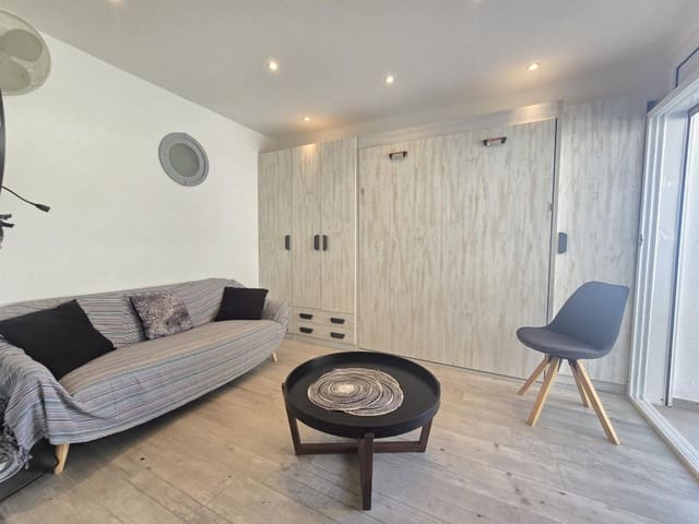 2 chambre Appartement de Plage à vendre à Santa Margarida, Roses avec garage - 262 500 € (Ref: 10094957)