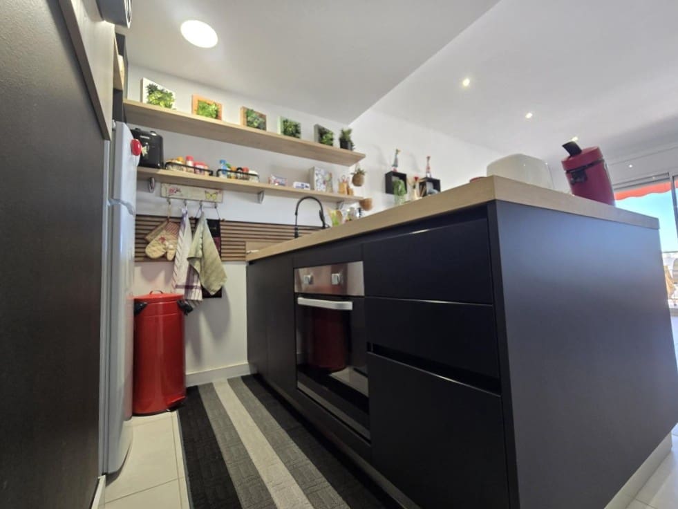 2 Zimmer Strandapartment zu verkaufen in Roses - 299.000 € (Ref: 10148024)