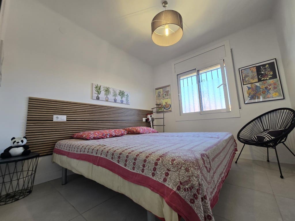 2 Zimmer Strandapartment zu verkaufen in Roses - 299.000 € (Ref: 10148024)