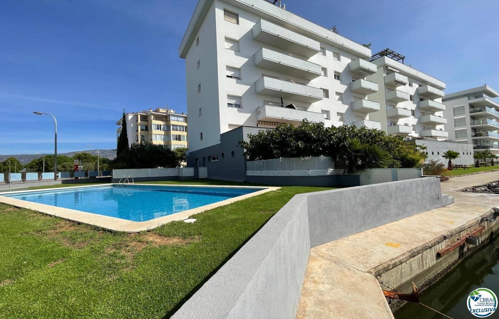 3 soveværelse Lejlighed til salg i Roses med swimmingpool garage - € 285.000 (Ref: 10156881)