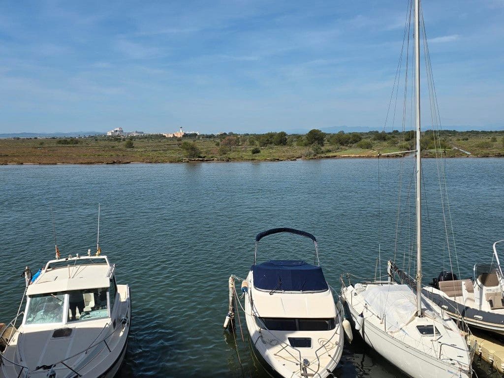 2 Zimmer Apartment zu verkaufen in Roses mit Pool - 228.000 € (Ref: 8332208)