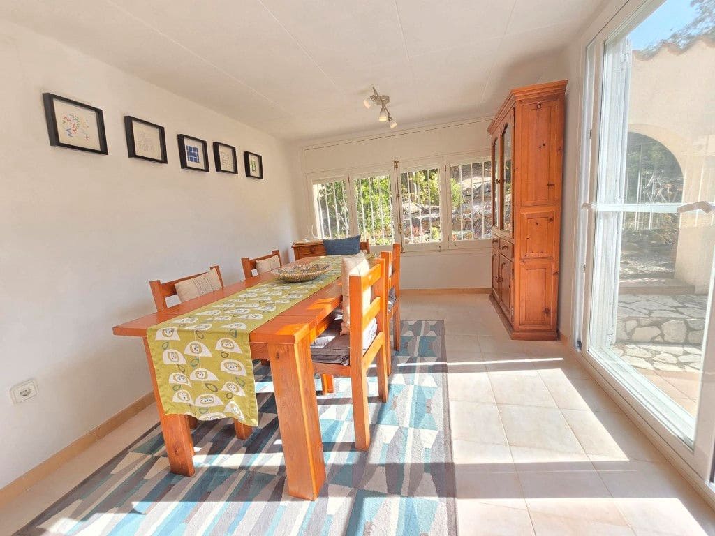 4 slaapkamer Villa te koop in Palau-saverdera met zwembad garage - € 550.000 (Ref: 8649090)