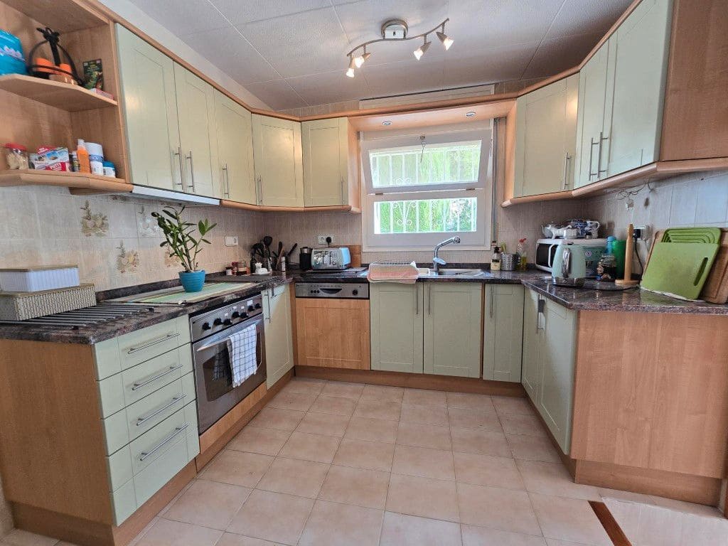 4 slaapkamer Villa te koop in Palau-saverdera met zwembad garage - € 550.000 (Ref: 8649090)