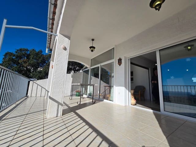 5 soverom Villa til salgs i El Mas Fumats, Roses med garasje - € 375 000 (Ref: 8840363)