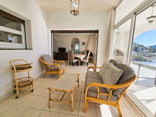 5 soverom Villa til salgs i El Mas Fumats, Roses med garasje - € 375 000 (Ref: 8840363)