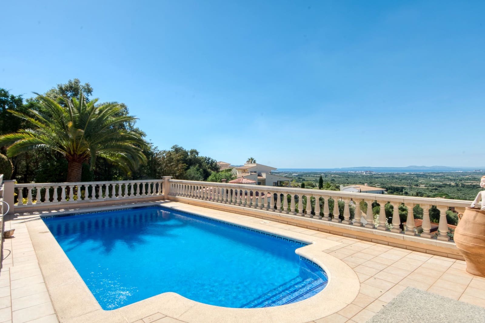 3 soveværelse Villa til salg i Palau-saverdera med swimmingpool garage - € 595.000 (Ref: 8875127)