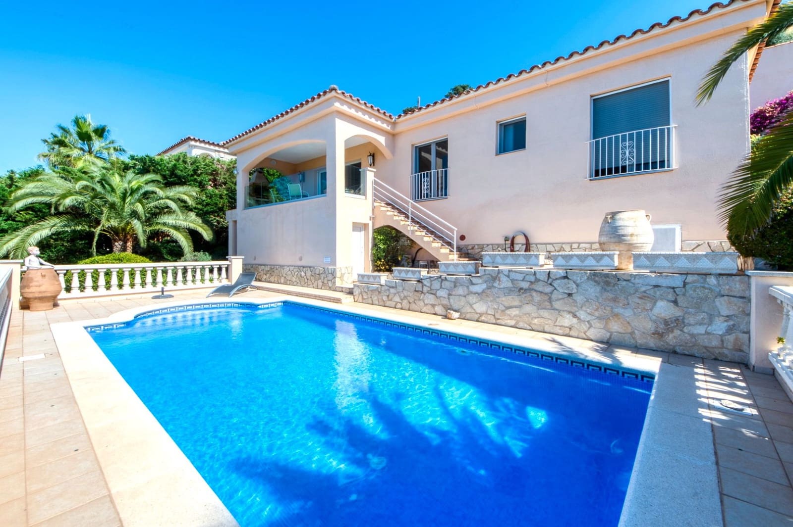 3 soveværelse Villa til salg i Palau-saverdera med swimmingpool garage - € 595.000 (Ref: 8875127)