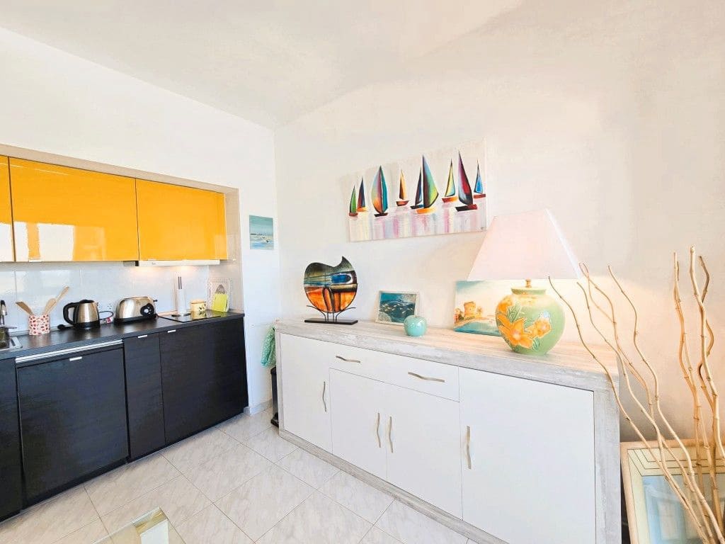 Studio til salg i Roses - € 140.000 (Ref: 9040938)