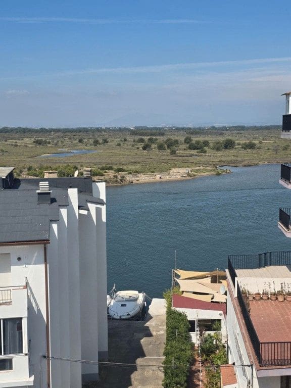 Studio til salg i Roses - € 140.000 (Ref: 9040938)