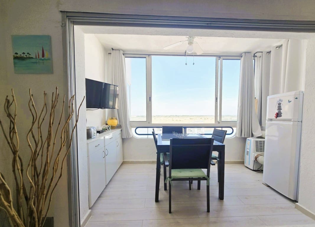 1 bedroom Beach Apartment for sale in Roses - € 135,000 (Ref: 9040938)