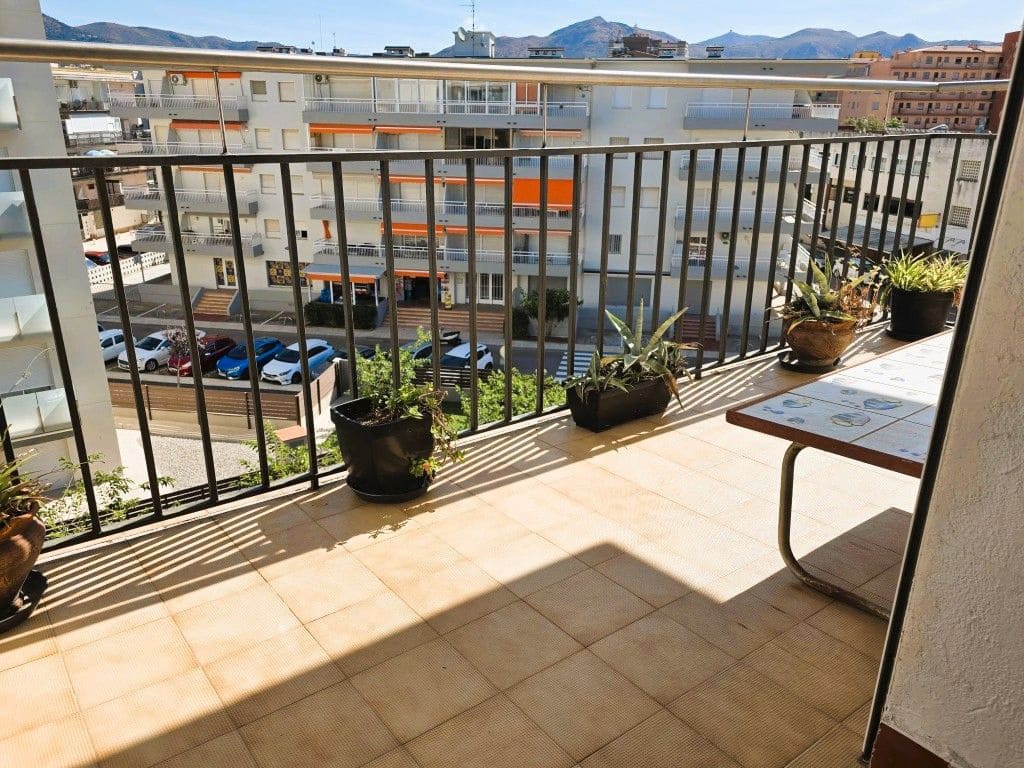 2 soverom Leilighet til salgs i Roses - € 170 000 (Ref: 9109577)