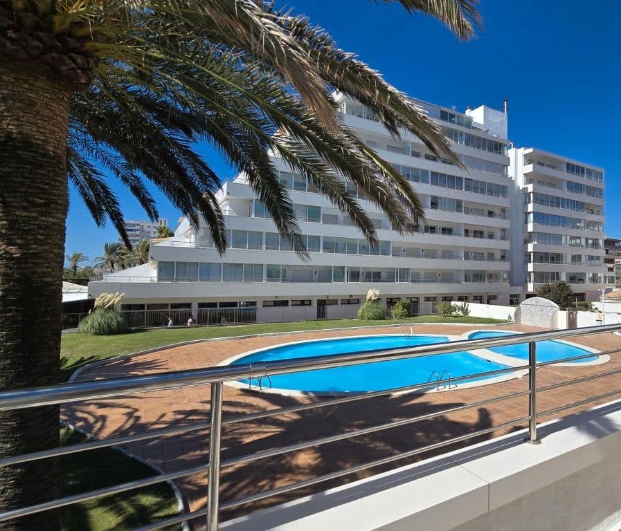 1 soveværelse Strandlejlighed til salg i Roses med swimmingpool - € 349.500 (Ref: 9205484)