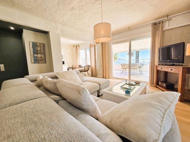 1 sypialnia Apartament przy plaży na sprzedaż w Santa Margarida, Roses z basenem - 349 500 € (Ref: 9205484)