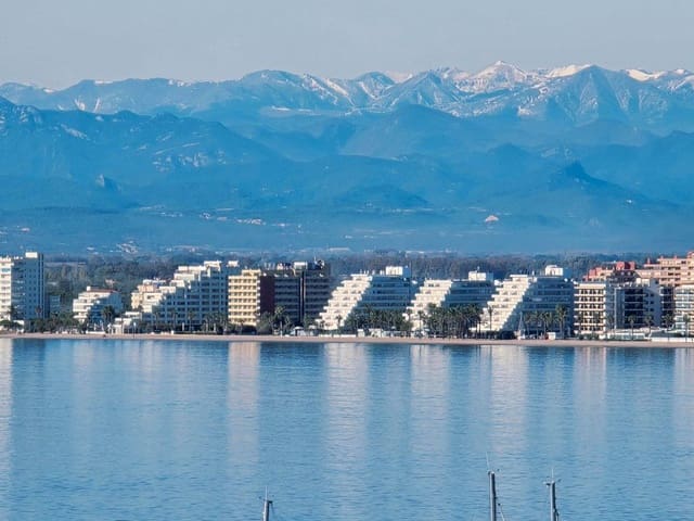 1 sovrum Strandlägenhet till salu i Santa Margarida, Roses med pool - 349 500 € (Ref: 9205484)