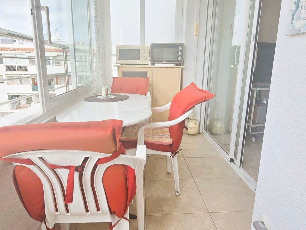 1 makuuhuone Asunto myytävänä paikassa Roses mukana uima-altaan - 195 000 € (Ref: 9229088)