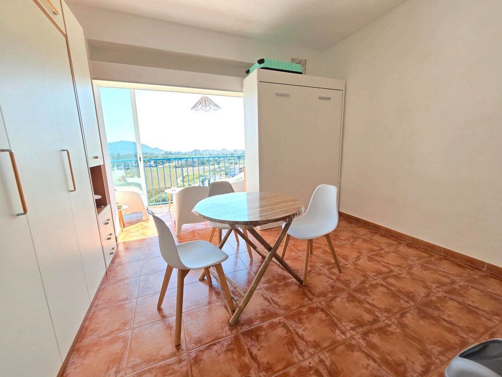 Studio til salg i Roses med swimmingpool - € 89.500 (Ref: 9239305)