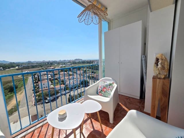 Studio till salu i Roses med pool - 89 500 € (Ref: 9239305)