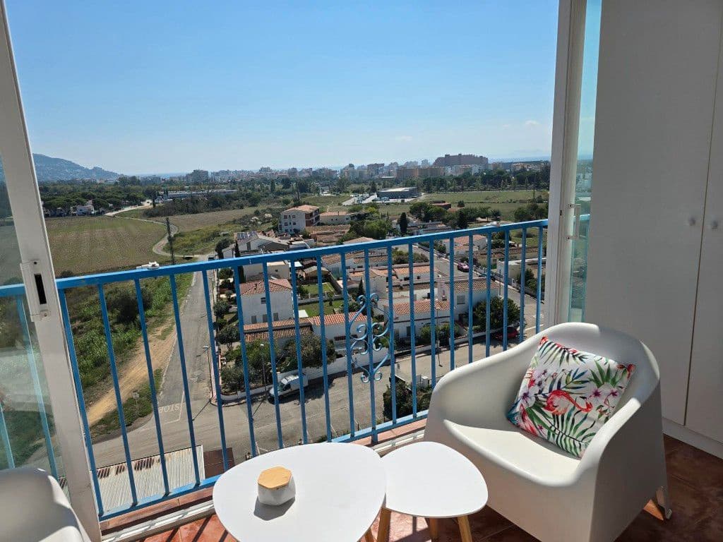 Studio til salg i Roses med swimmingpool - € 89.500 (Ref: 9239305)