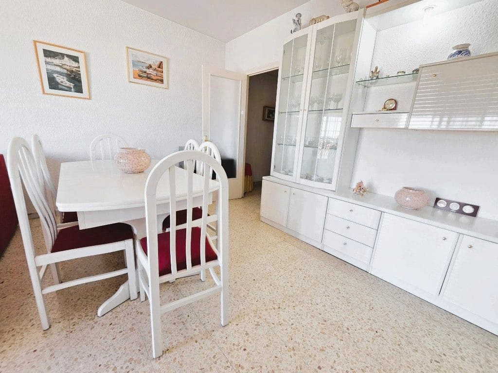 3 quarto Apartamento para venda em Roses - 199 000 € (Ref: 9257678)