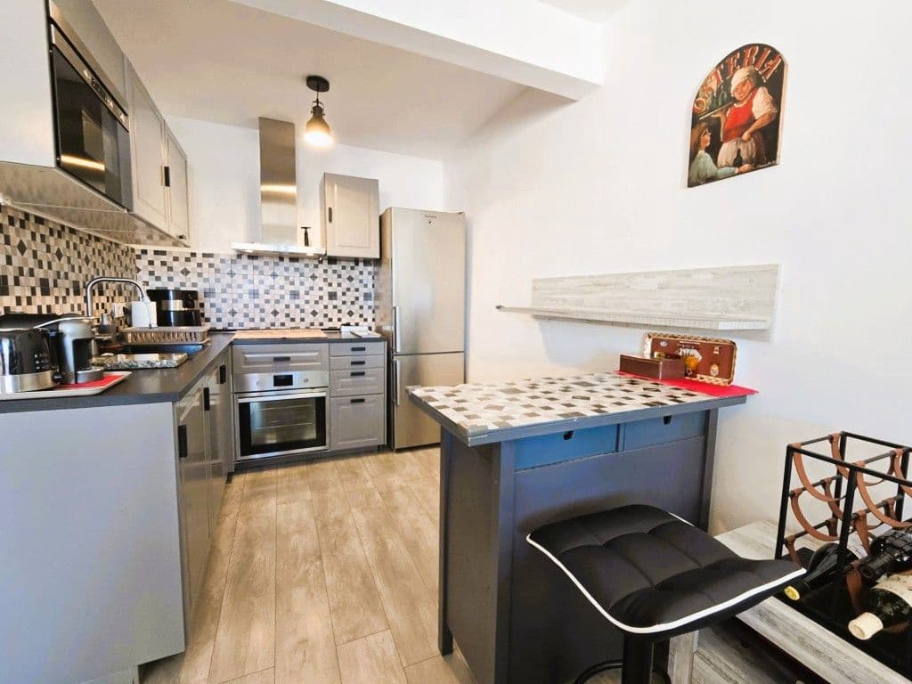 1 soveværelse Strandlejlighed til salg i Roses med swimmingpool - € 212.500 (Ref: 9297749)