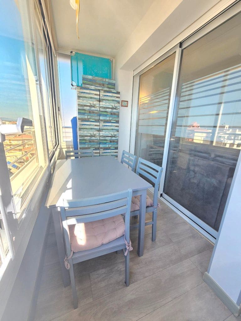 1 soveværelse Strandlejlighed til salg i Roses med swimmingpool - € 212.500 (Ref: 9297749)