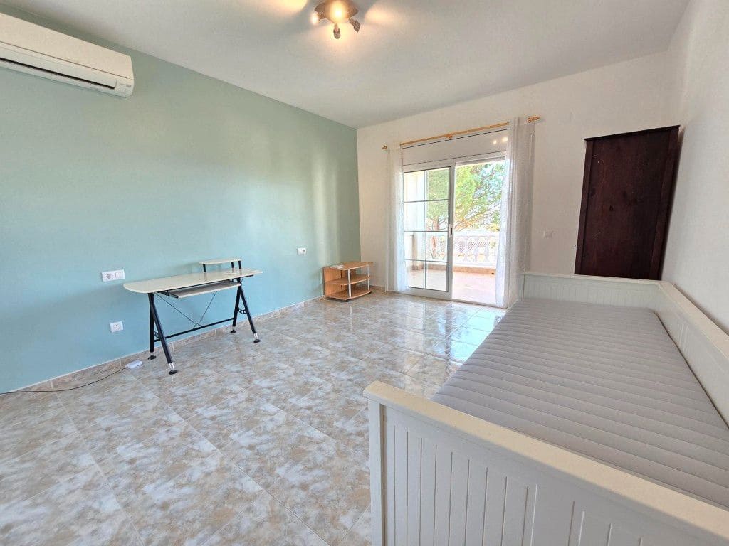 4 Zimmer Villa zu verkaufen in Pau mit Pool Garage - 695.000 € (Ref: 9335434)