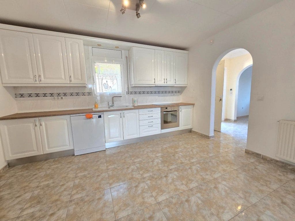 4 Zimmer Villa zu verkaufen in Pau mit Pool Garage - 695.000 € (Ref: 9335434)