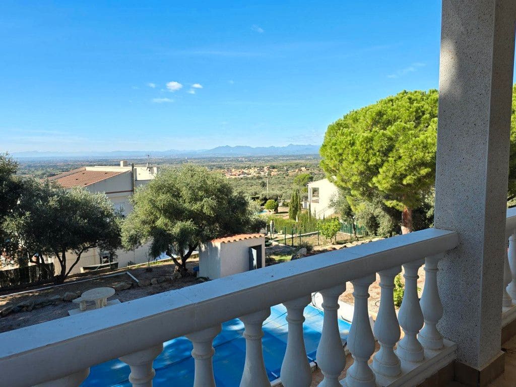 4 Zimmer Villa zu verkaufen in Pau mit Pool Garage - 695.000 € (Ref: 9335434)