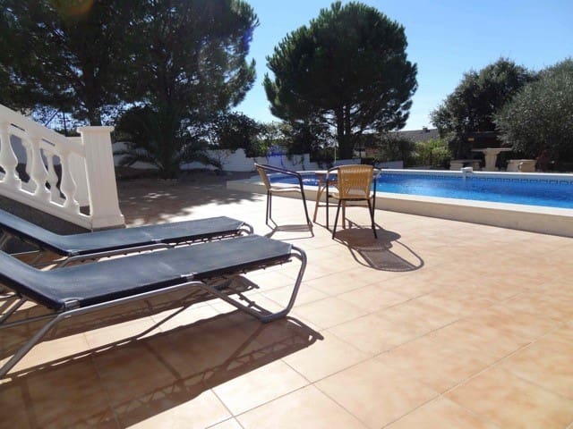 4 bedroom Villa for sale in Pau with pool garage - € 695,000 (Ref: 9335434)