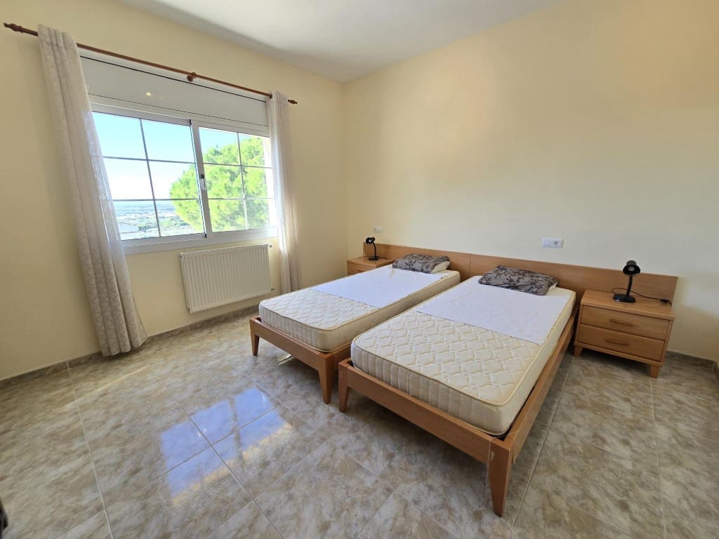 Chalet de 4 habitaciones en Pau en venta con piscina garaje - 695.000 € (Ref: 9335434)