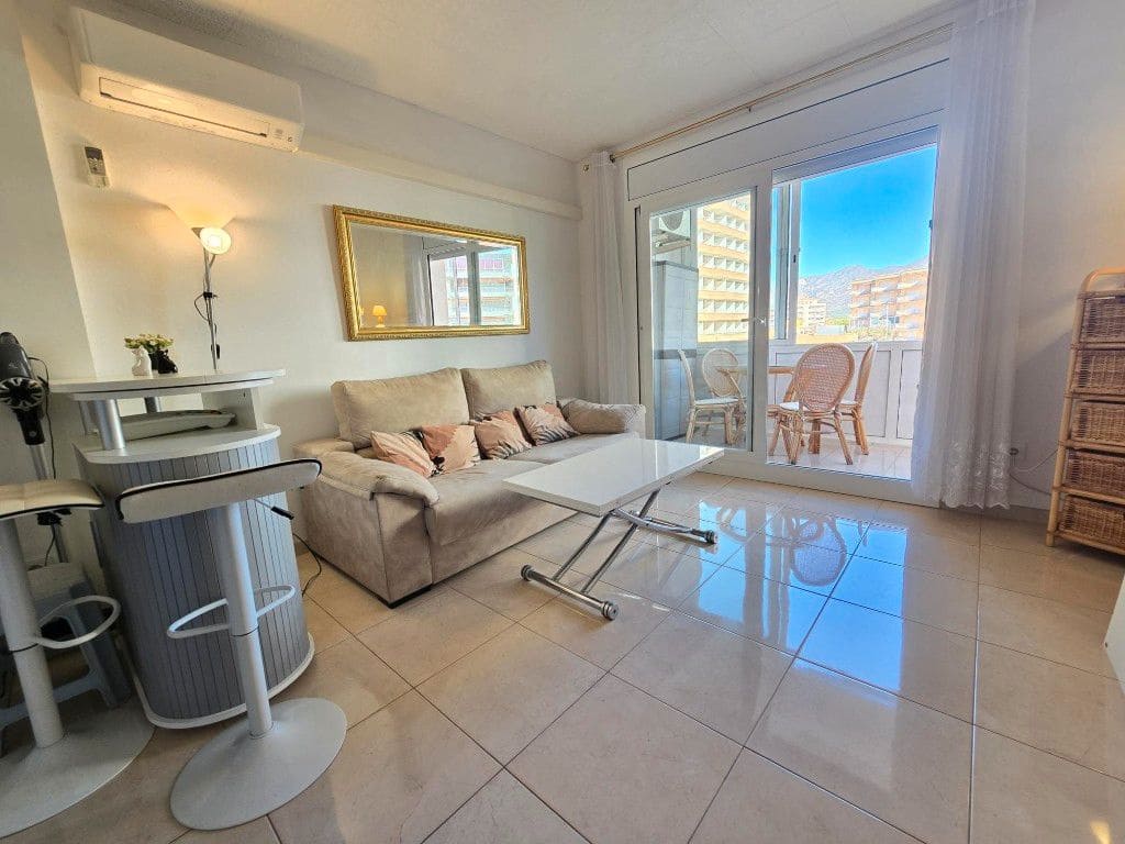 1 sypialnia Apartament na sprzedaż w Roses - 139 500 € (Ref: 9396692)