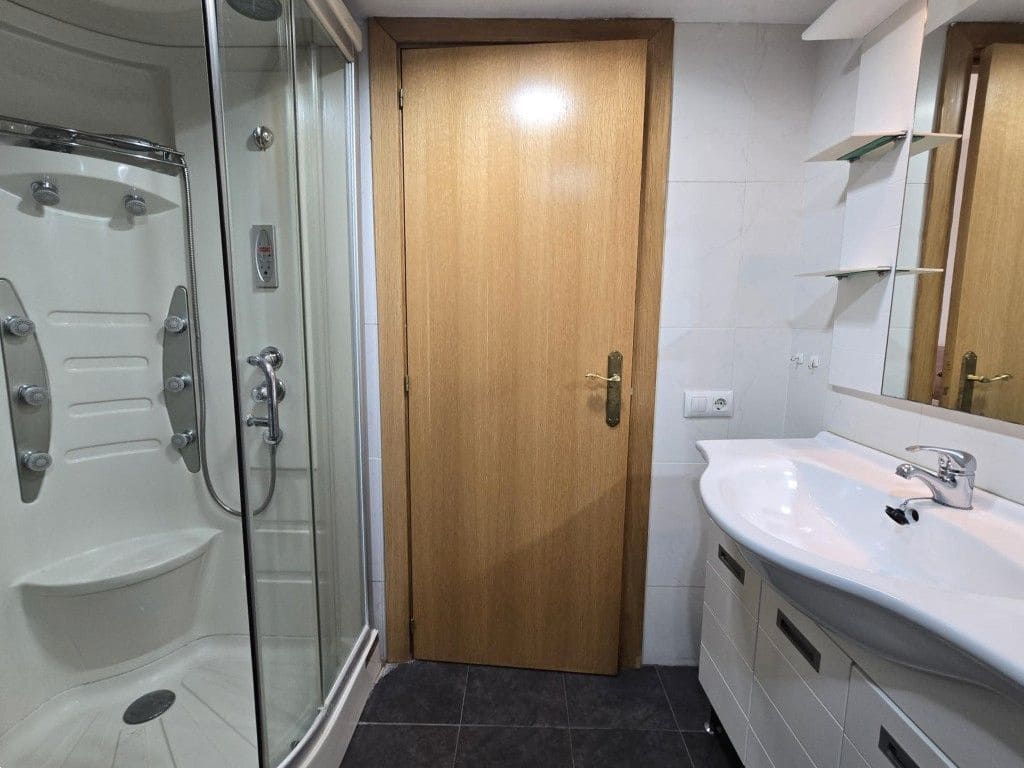 1 bedroom Beach Apartment for sale in Roses with pool - € 160,000 (Ref: 9421492)