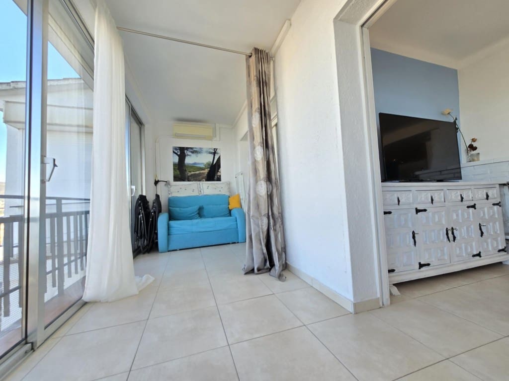 2 quarto Apartamento de Praia para venda em Roses com garagem - 275 000 € (Ref: 9424128)