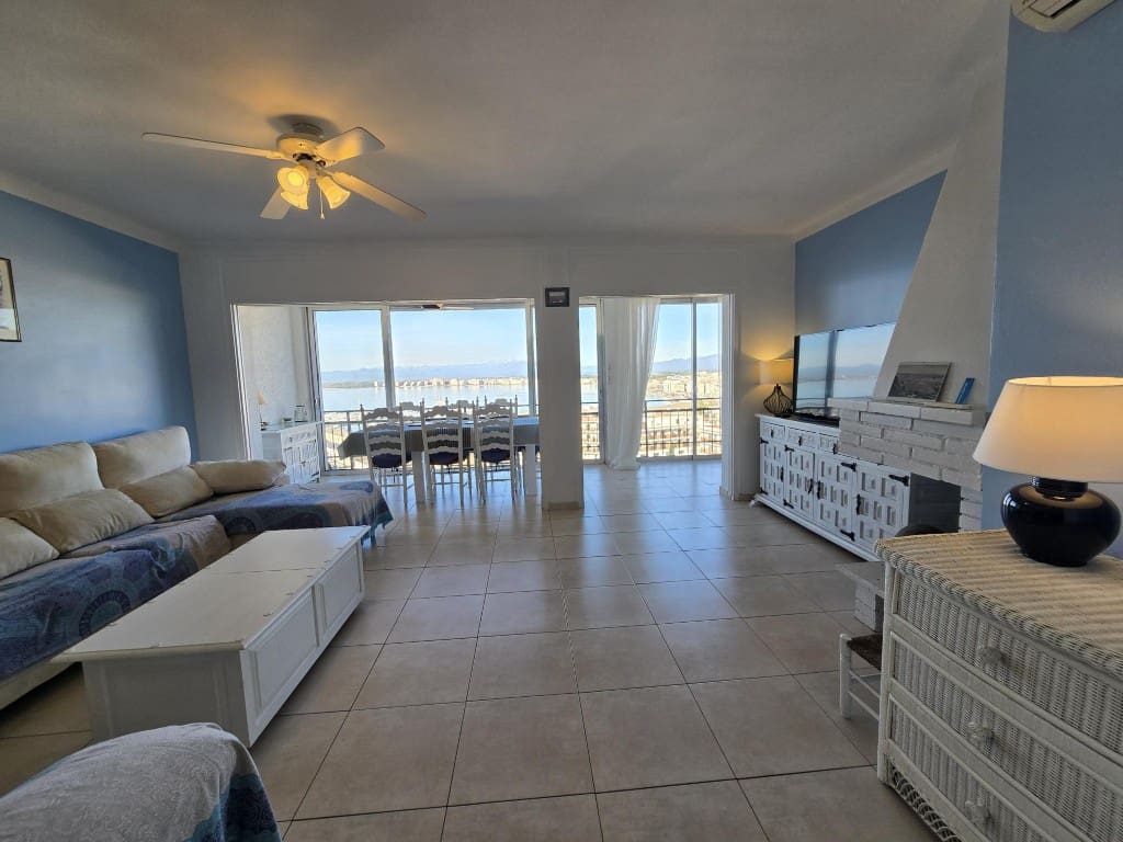 2 quarto Apartamento de Praia para venda em Roses com garagem - 275 000 € (Ref: 9424128)