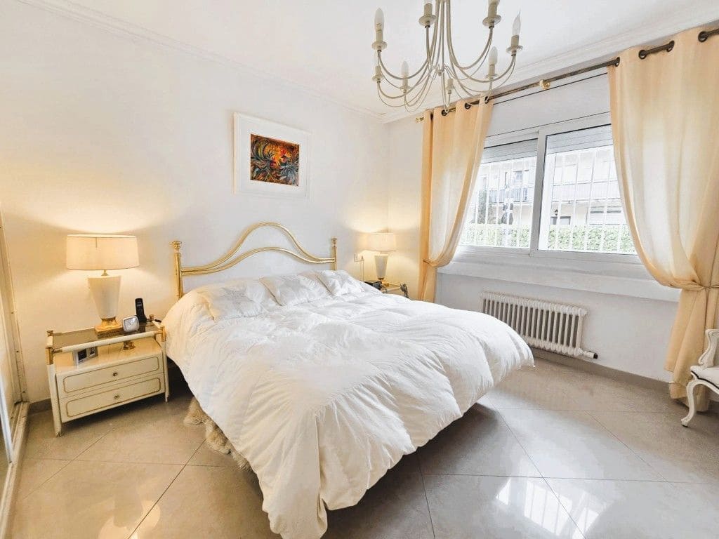 3 soveværelse Strandlejlighed til salg i Roses - € 360.000 (Ref: 9473293)