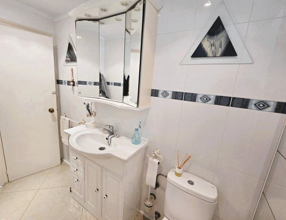 3 soveværelse Strandlejlighed til salg i Roses - € 360.000 (Ref: 9473293)