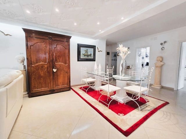 3 soveværelse Strandlejlighed til salg i Santa Margarida, Roses - € 360.000 (Ref: 9473293)